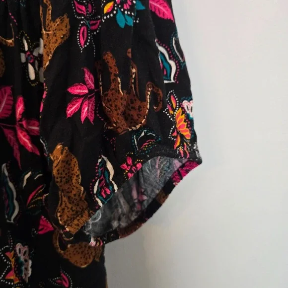 NWT‎ Torrid Leopard Floral Twist Front Mini Dress 2X 18-20 Boho Festival Pockets - Picture 3 of 12